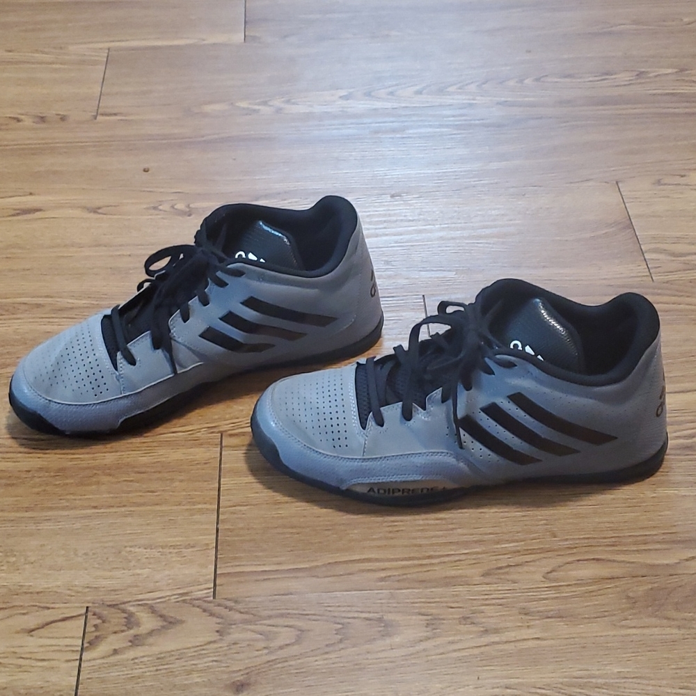 Adidas Sneaker